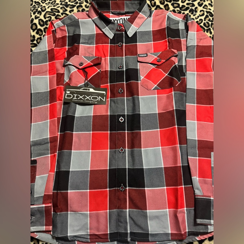 Brand new women’s 2XL Dixxon Coupe DeVille flannel